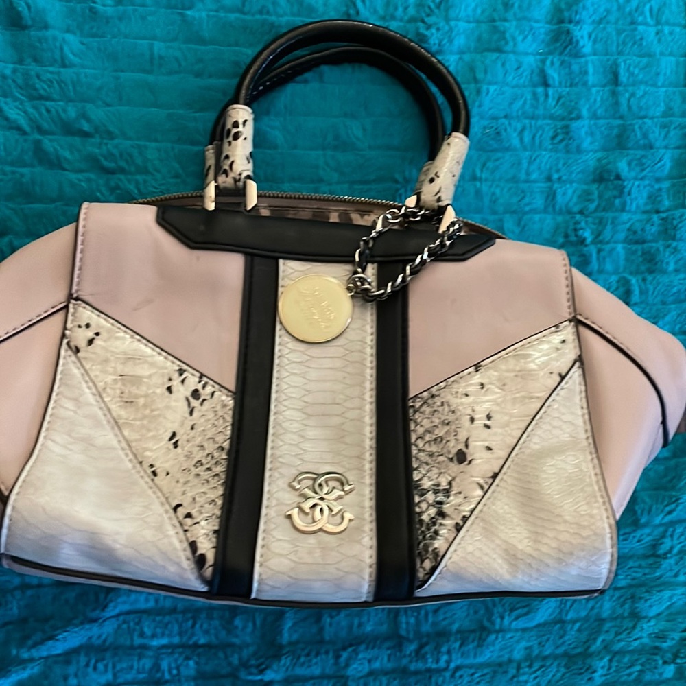 Guess purse
